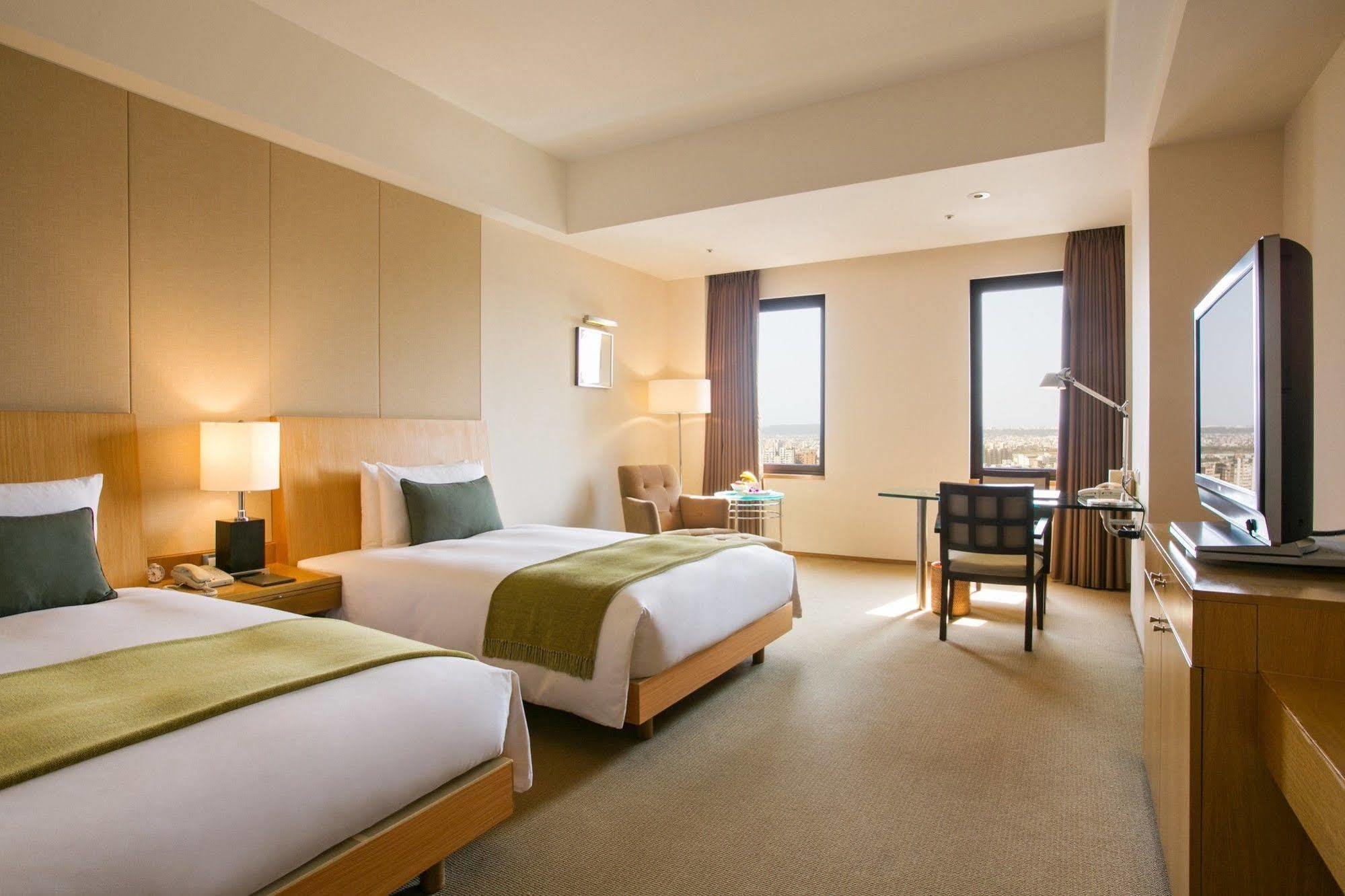 Ambassador Hotel Hsinchu Exterior foto Deluxe Room